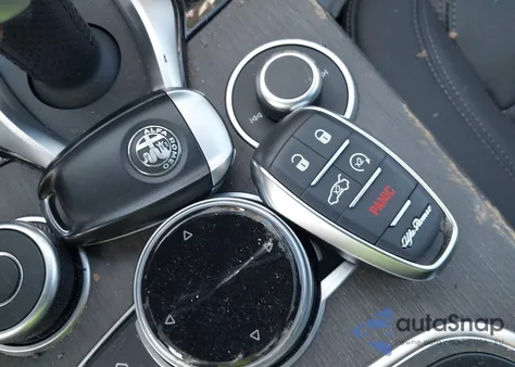 2023 Alfa Romeo Stelvio Ti Awd из США, поврежденный, VIN ZASPAKBN6P7D58020